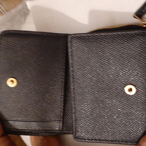 COACH DK BLUE LEATHER TRIFOLD WALLET NWOT - Picture 6 of 10